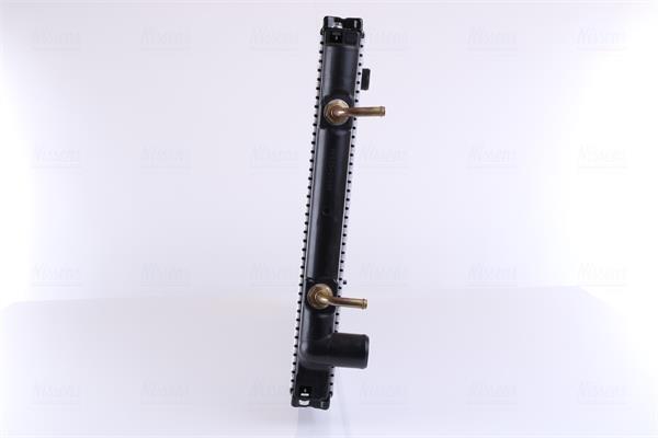 Radiador motor NISSENS 641111