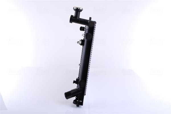 Radiateur moteur (Radiateur de refroidissement) NISSENS 64646A