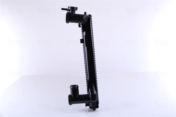 Radiador motor NISSENS 64667A