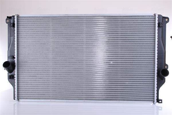 Radiateur moteur (Radiateur de refroidissement) NISSENS 64677A