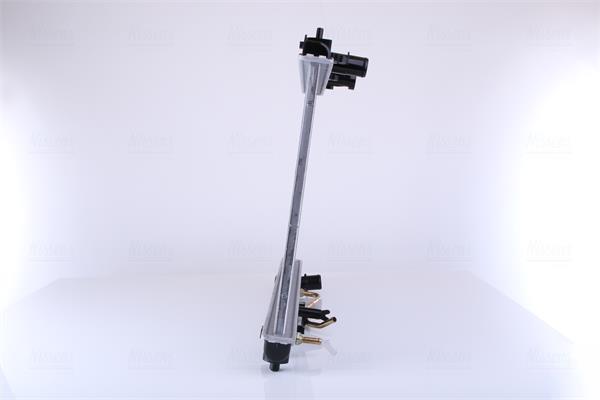 Radiador motor NISSENS 646844