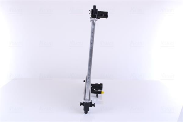 Radiateur moteur (Radiateur de refroidissement) NISSENS ref. 646859