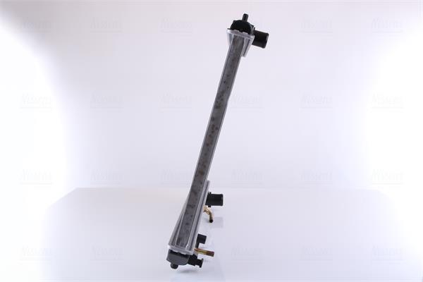 Radiateur moteur (Radiateur de refroidissement) NISSENS 646925