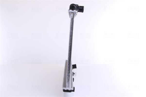 Radiador motor NISSENS 64713