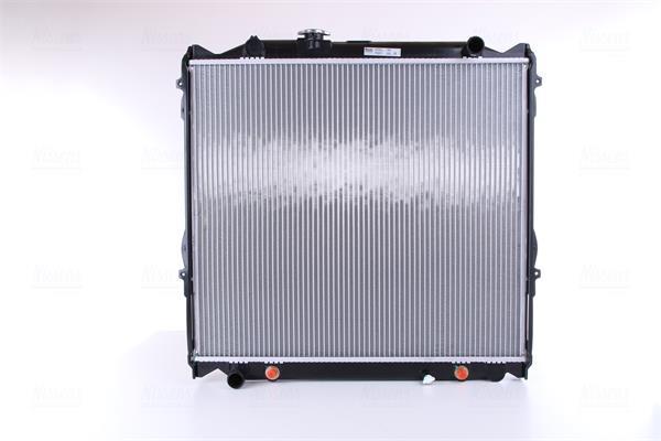 Radiateur moteur (Radiateur de refroidissement) NISSENS 647551