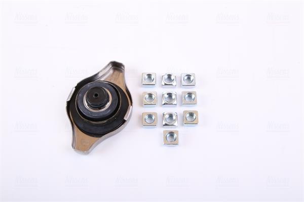 Radiador motor NISSENS ref. 64773