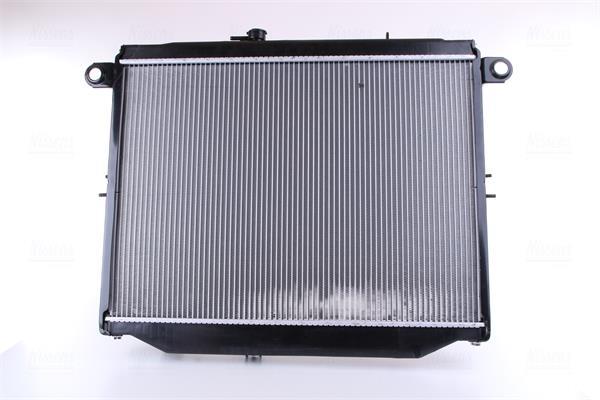 Radiador, refrigeración del motor NISSENS ref. 64882