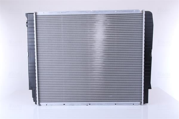 Radiador, refrigeración del motor NISSENS ref. 65542A