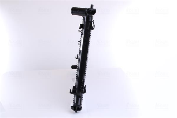 Radiateur moteur (Radiateur de refroidissement) NISSENS 666233