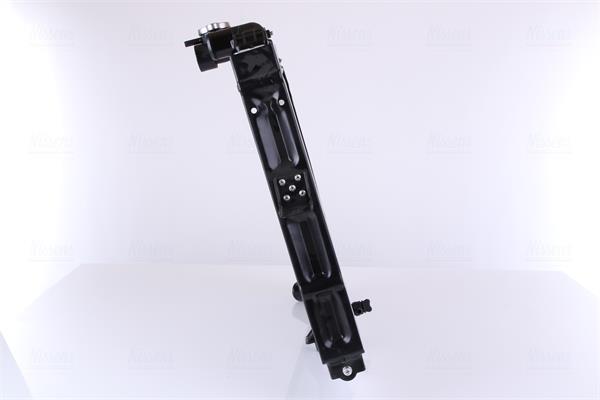 Radiateur moteur (Radiateur de refroidissement) NISSENS 66645