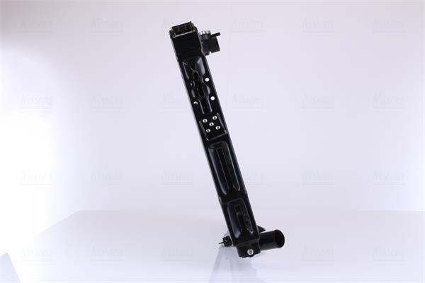 Radiateur moteur (Radiateur de refroidissement) NISSENS 66646