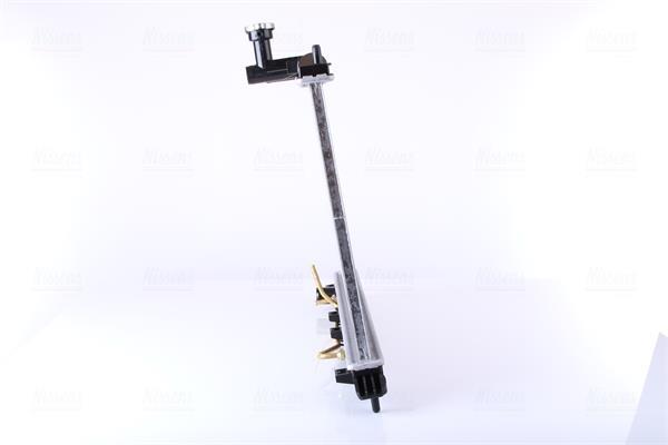 Radiateur moteur (Radiateur de refroidissement) NISSENS 66769