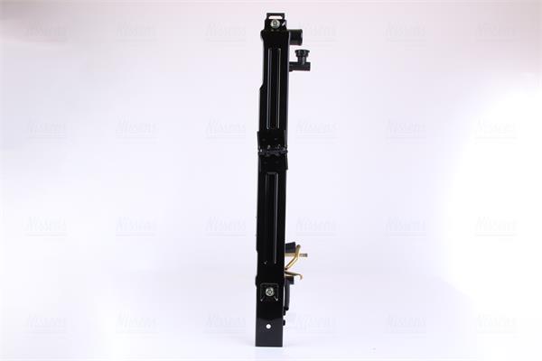 Radiateur moteur (Radiateur de refroidissement) NISSENS 66772