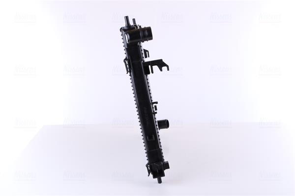 Radiador motor NISSENS 66775