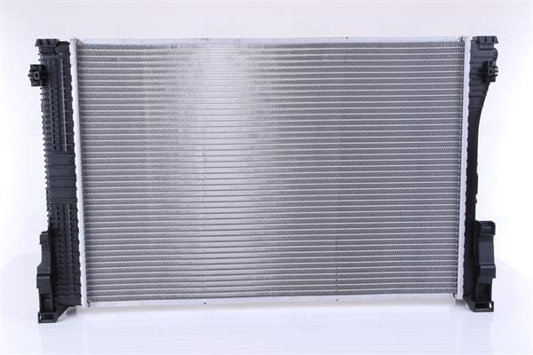 Radiateur moteur (Radiateur de refroidissement) NISSENS 67164