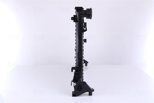 Radiateur moteur (Radiateur de refroidissement) NISSENS 67164