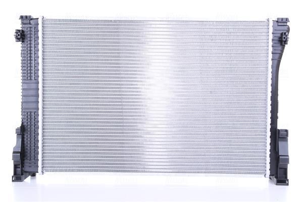 Radiateur moteur (Radiateur de refroidissement) NISSENS 67168