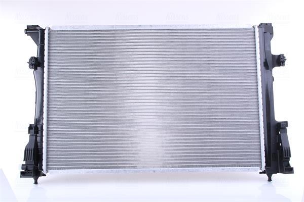 Radiateur moteur (Radiateur de refroidissement) NISSENS 67186