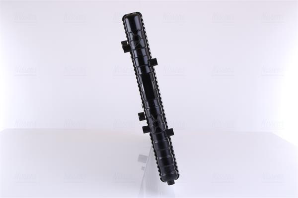 Radiateur moteur (Radiateur de refroidissement) NISSENS 67302