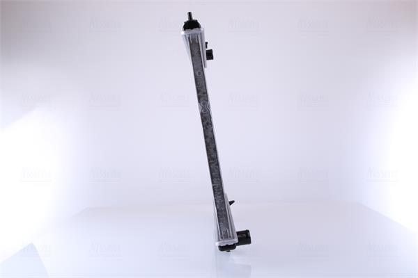 Radiateur moteur (Radiateur de refroidissement) NISSENS 67356