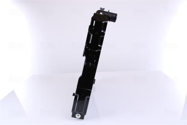 Radiador motor NISSENS 67358