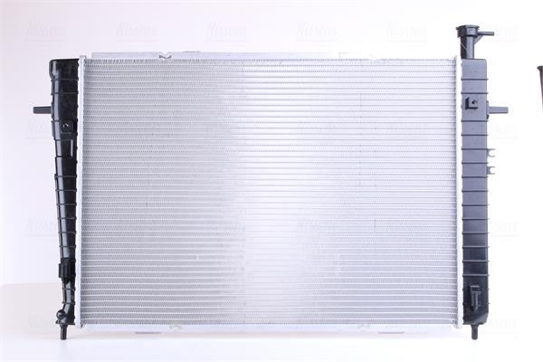Radiateur moteur (Radiateur de refroidissement) NISSENS 67479