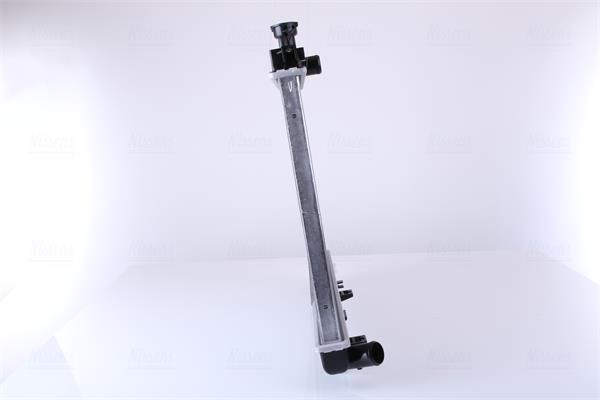 Radiateur moteur (Radiateur de refroidissement) NISSENS 67481