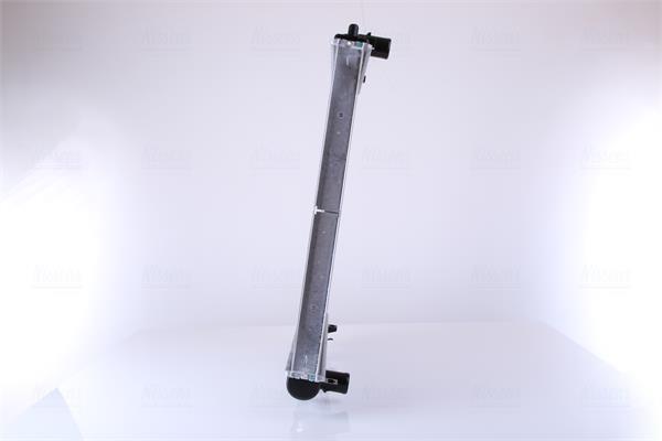 Radiateur moteur (Radiateur de refroidissement) NISSENS 67482