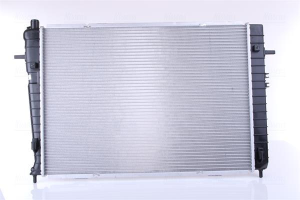 Radiateur moteur (Radiateur de refroidissement) NISSENS 67486
