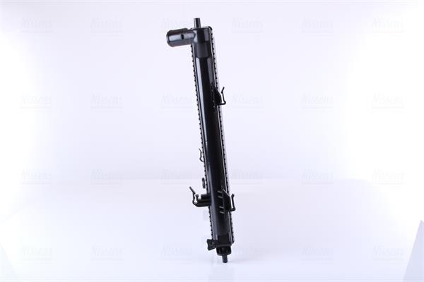 Radiateur moteur (Radiateur de refroidissement) NISSENS ref. 675016