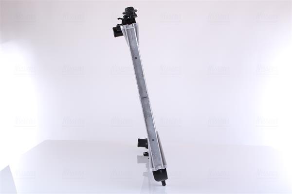 Radiateur moteur (Radiateur de refroidissement) NISSENS ref. 675017
