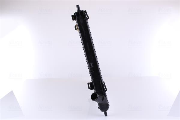Radiateur moteur (Radiateur de refroidissement) NISSENS 675038
