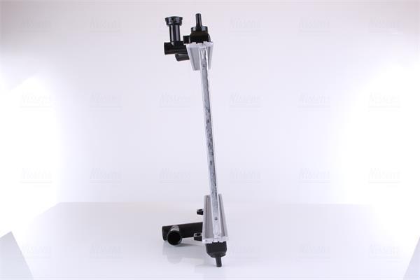 Radiateur moteur (Radiateur de refroidissement) NISSENS ref. 67512