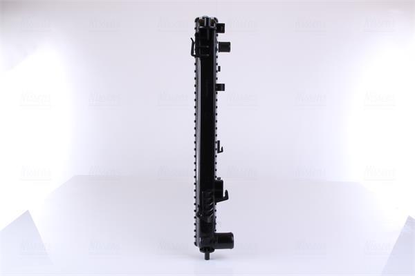 Radiador motor NISSENS 67515