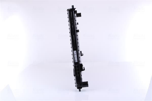 Radiateur moteur (Radiateur de refroidissement) NISSENS ref. 67517