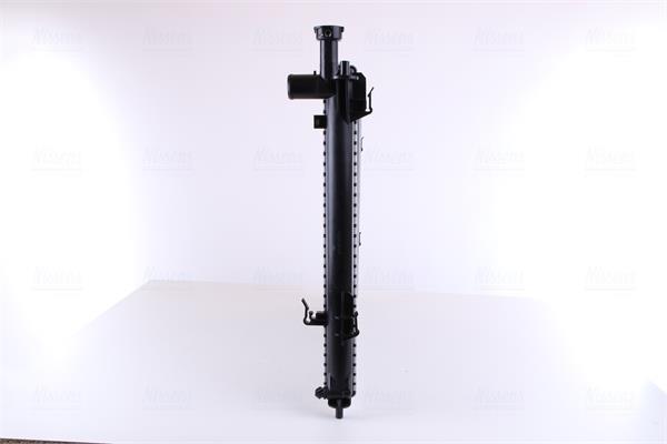 Radiador motor NISSENS 67521