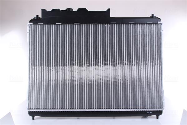Radiador motor NISSENS 67528