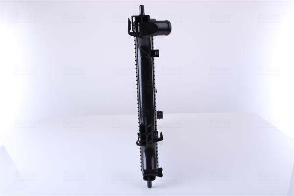Radiador motor NISSENS ref. 67549