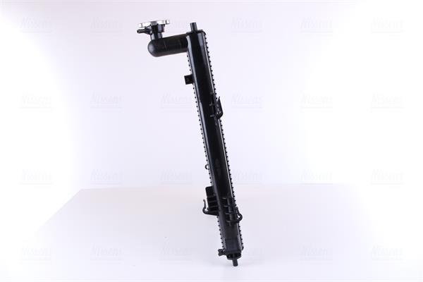 Radiateur moteur (Radiateur de refroidissement) NISSENS 67551