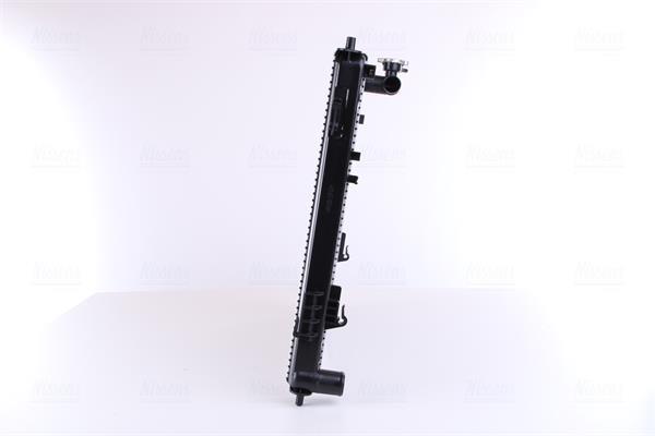Radiateur moteur (Radiateur de refroidissement) NISSENS 67551