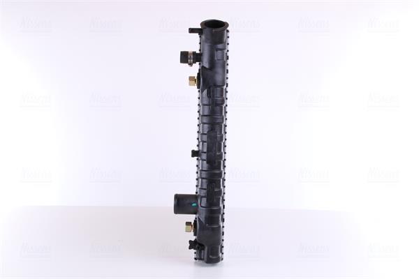 Radiador motor NISSENS 67600