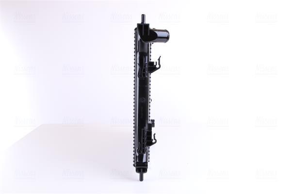 Radiateur moteur (Radiateur de refroidissement) NISSENS 67611