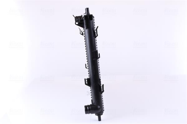 Radiateur moteur (Radiateur de refroidissement) NISSENS 67616