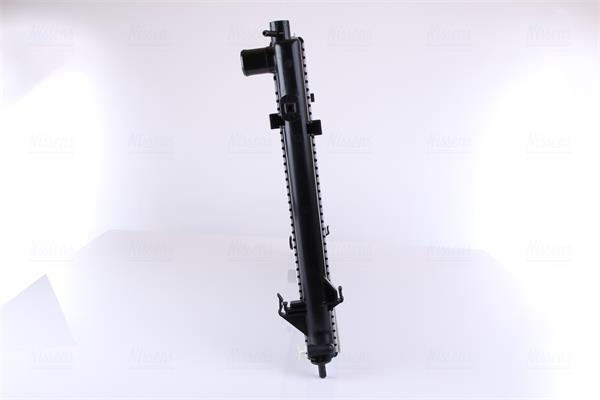 Radiateur moteur (Radiateur de refroidissement) NISSENS 67618