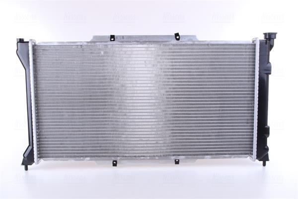 Radiateur moteur (Radiateur de refroidissement) NISSENS 67701