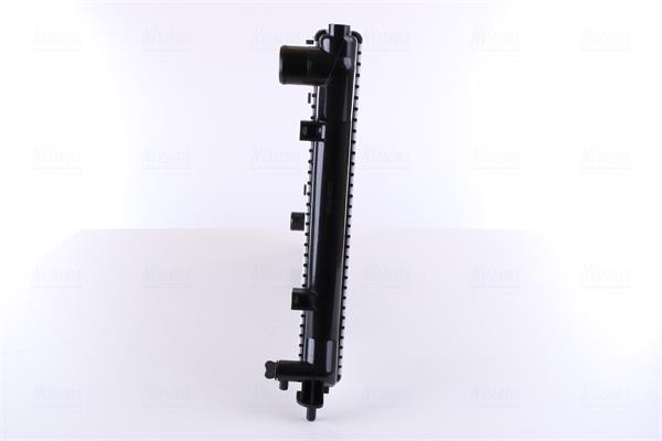 Radiateur moteur (Radiateur de refroidissement) NISSENS 67701