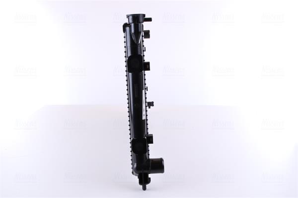 Radiateur moteur (Radiateur de refroidissement) NISSENS 67701