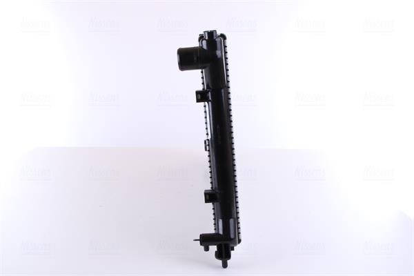 Radiateur moteur (Radiateur de refroidissement) NISSENS 67703