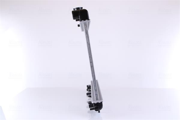 Radiateur moteur (Radiateur de refroidissement) NISSENS 67704A