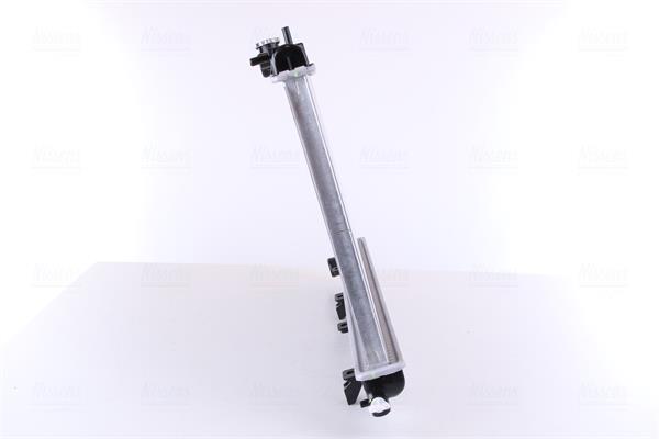 Radiateur moteur (Radiateur de refroidissement) NISSENS 67708